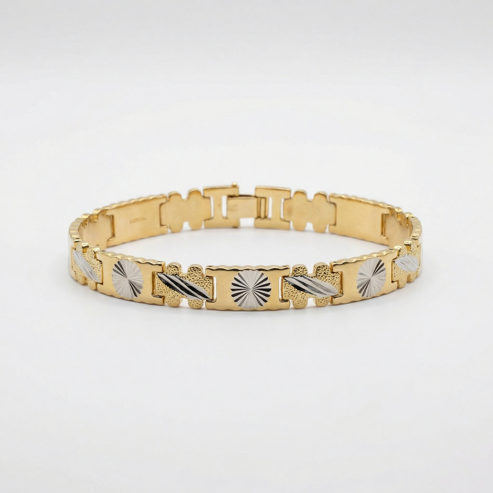 BLINK Regal Pattern Gold Link Bracelet