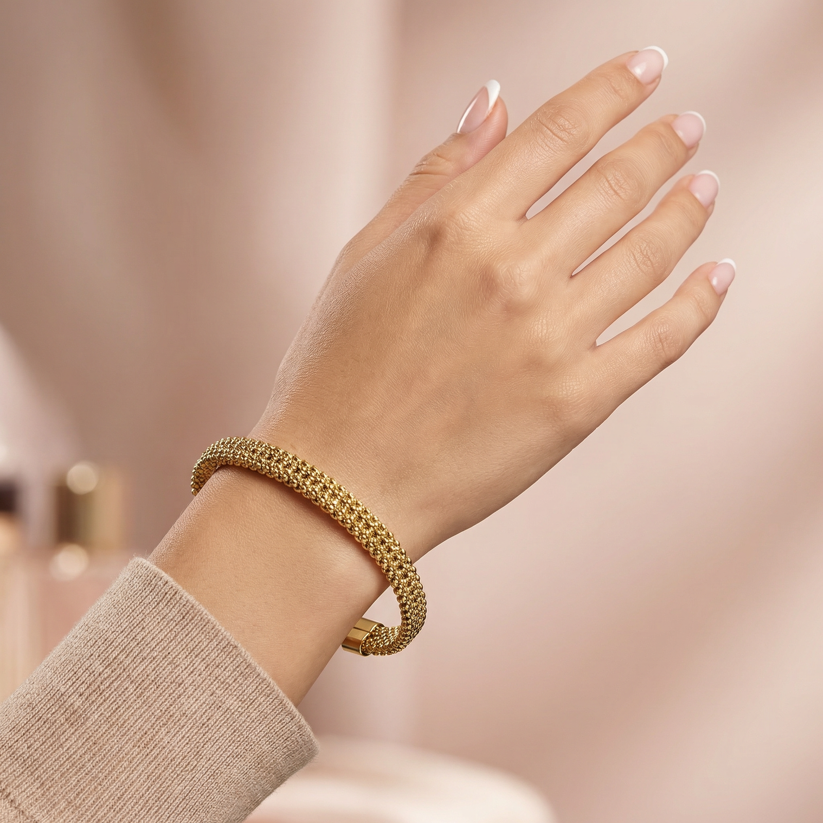 Luxe Mesh Gold Cuff Bracelet